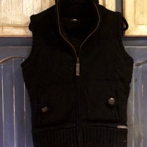 Emu Vest